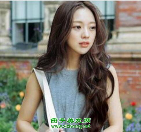 中发萌妹子蛋卷发如何做出自然
