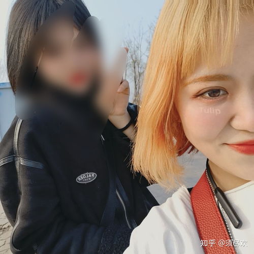有人染过黑紫色的头发吗,是什么样子的