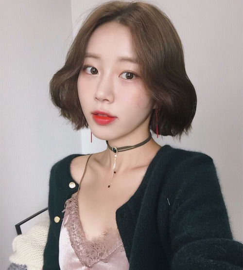 热发型 春节头发这样弄,三姑六婆都忍不住夸你美 