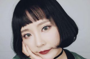 脸小发际线高适合什么发型呢？