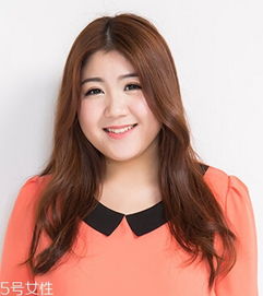 脸上有肉的女生适合什么发型 遮肉又修饰脸型的发型