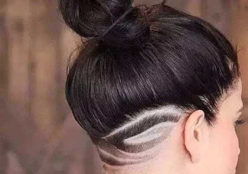刻痕图案简约才是女孩子大爱典范 女生剃掉头发做刻痕发型怎么选