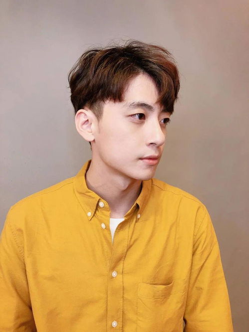 几款常见的男生帅气发发型？