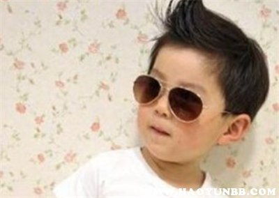 十岁儿童发型男短发,10岁一12岁儿童短发发型男
