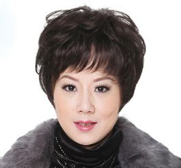 老年女人什么发型时尚有气质