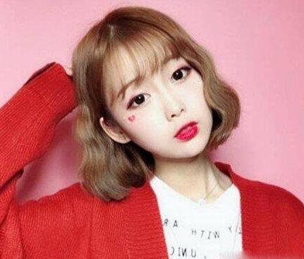 女生发量少适合什么发型 美发街7款适合头发少的女生短发
