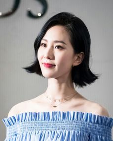 热巴刘诗诗也有吃瘪的时候 妹子们可要长点心阿