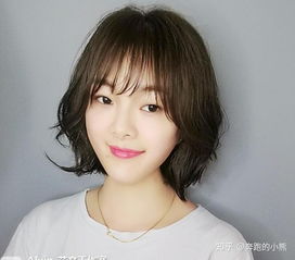 不染不烫的短发发型有哪些