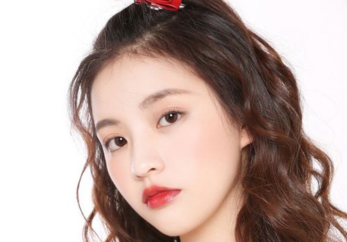 宽脸适合的发型,宽脸适合什么发型,宽脸女生 男生 明星适合的刘海 短发图片 发型师姐