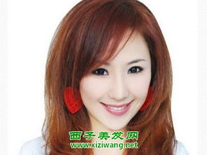 年轻女生斜刘海发型图片 美女感觉轻松打造