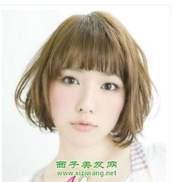 适合大脸女生的短发发型 7