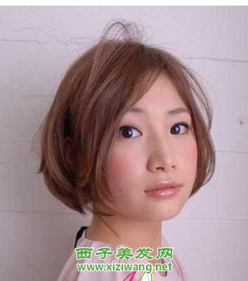适合小脸的短发型,最新大脸女生小脸发型