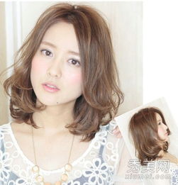 2013圆脸女生发型设计 刘海中短发最帅气
