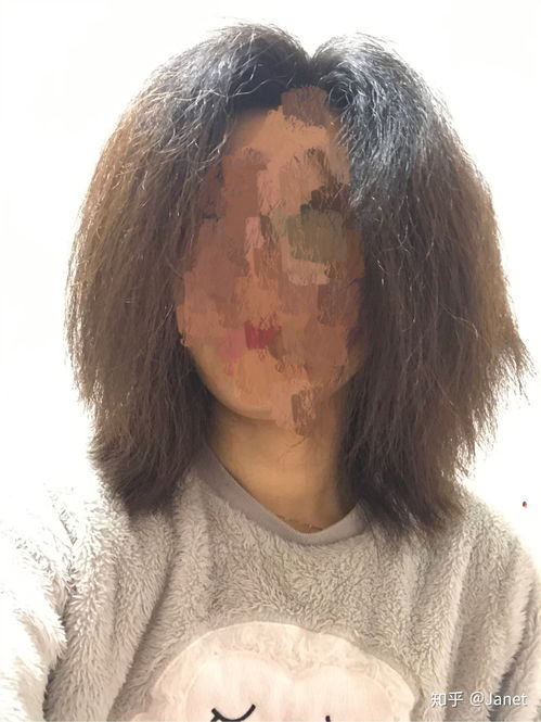 头发粗,自然卷,多的女子该如何处理自己的头发 怎样才能使头发变少