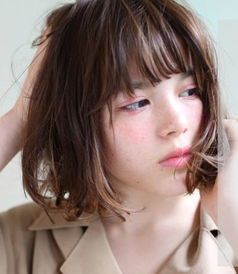发量少的女生适合什么发型 发量少的女生适合什么发型