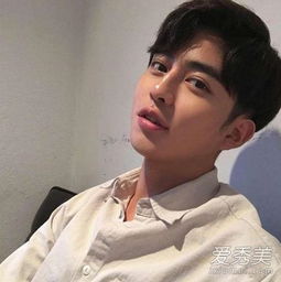 发质较硬脸部较长的男生适合什么发型? 发质较硬脸部较长的男生适合什么发型?