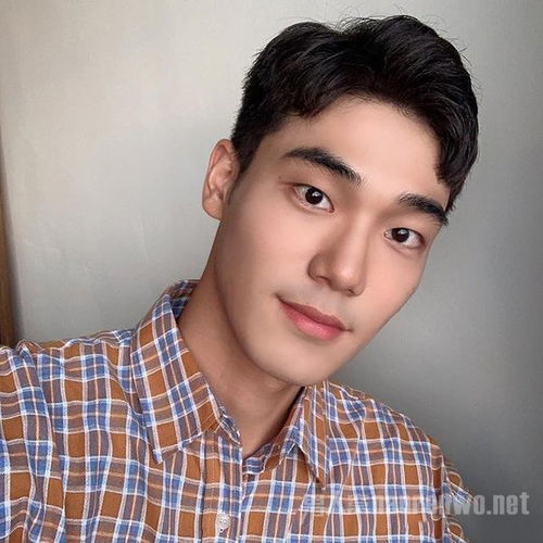 男生M字发际线剪什么发型 这4款发型才是男神必备 
