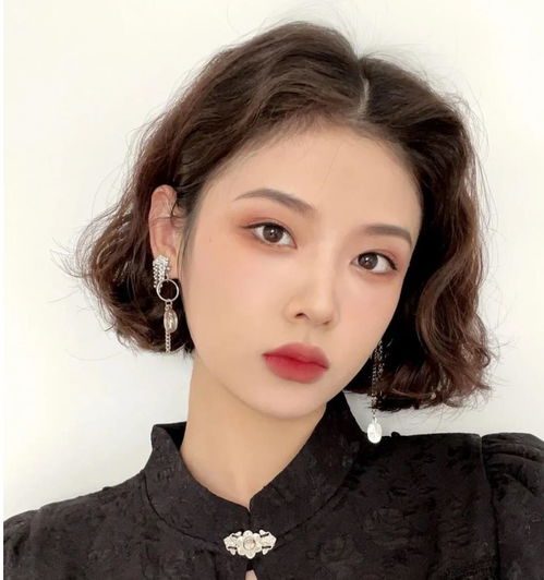 女发剪过千千万,减龄瘦脸还是这一种,简单时尚好打理