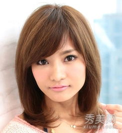 方脸女生适合的发型 修颜款微烫长发