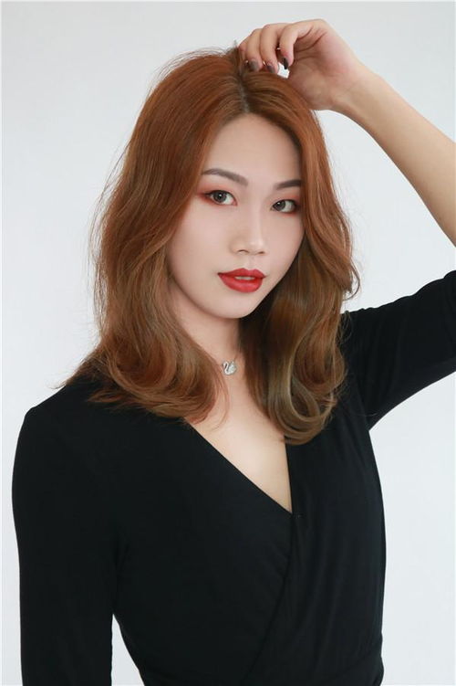 30多岁的职场女性,做什么样的发型最好看