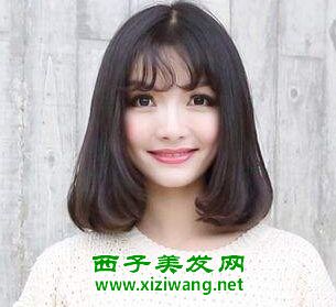额头窄适合什么发型 额头窄扎刘海发型最迷人 