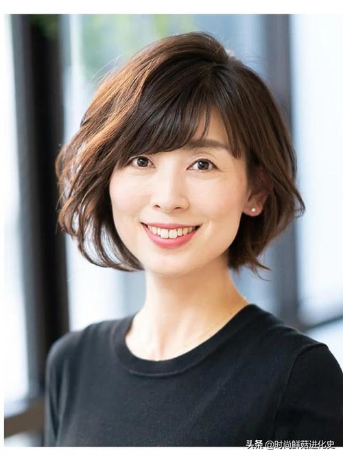 四十岁女性留什么发型显年轻 这三种轻熟风发型,长发短发都减龄