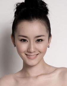 美人尖适合什么发型