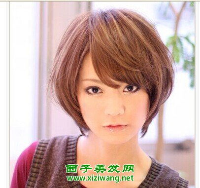 大脸女生适合的短发型