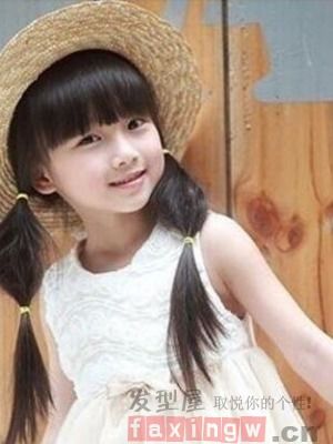 时尚减龄漂亮小女孩的发型合集