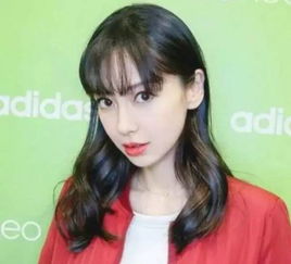 今年夏天很流行法式刘海 那么法式刘海是怎么做出来的呢？(法式刘海教学视频