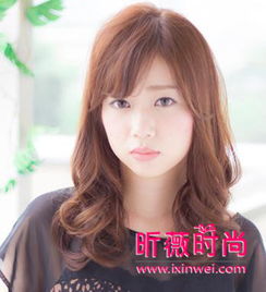 头发多的女生适合什么发型 这些时尚发型不能错过