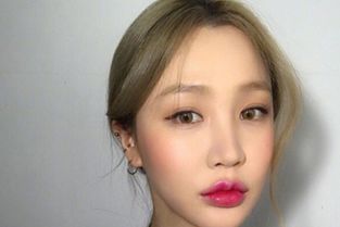 女生方型脸适合什么发型