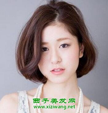头发少圆脸适合什么短发型