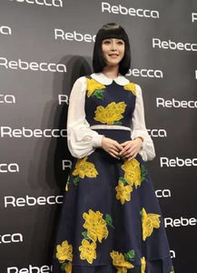 这些衣服一上身,立马老了十岁 女人千万别穿