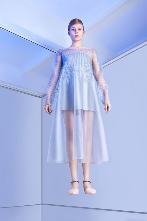 如何自学服装设计 服装设计要先学什么再学什么