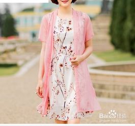四十岁的女人穿什么颜色的衣服显年轻