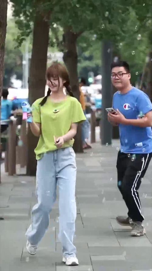 这样的美女好多人喜欢